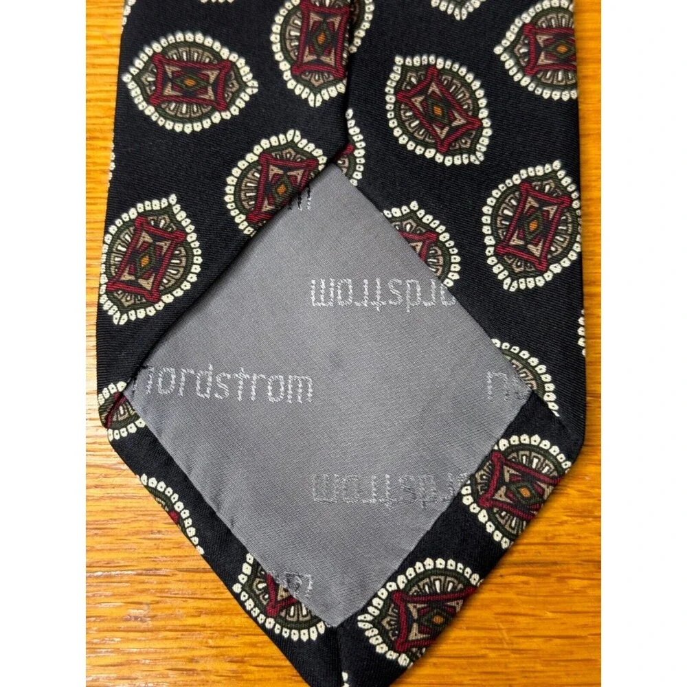ROBERT TALBOTT for Nordstrom Men's Neck Tie Black Paisley Pattern